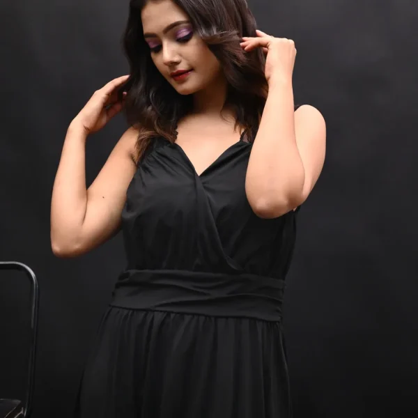 Fashion Shoot Perfection – Frame by CP Wedding & FilmistHar pose mein ek confidence chhupa hota (11)